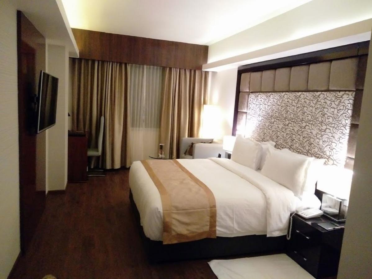 Hotel Oxina Lygon Tiruchirappalli Экстерьер фото