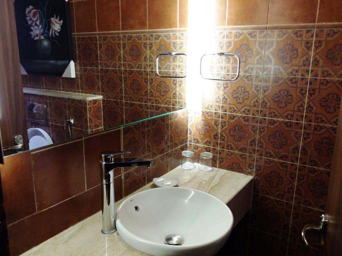Hotel Oxina Lygon Tiruchirappalli Экстерьер фото